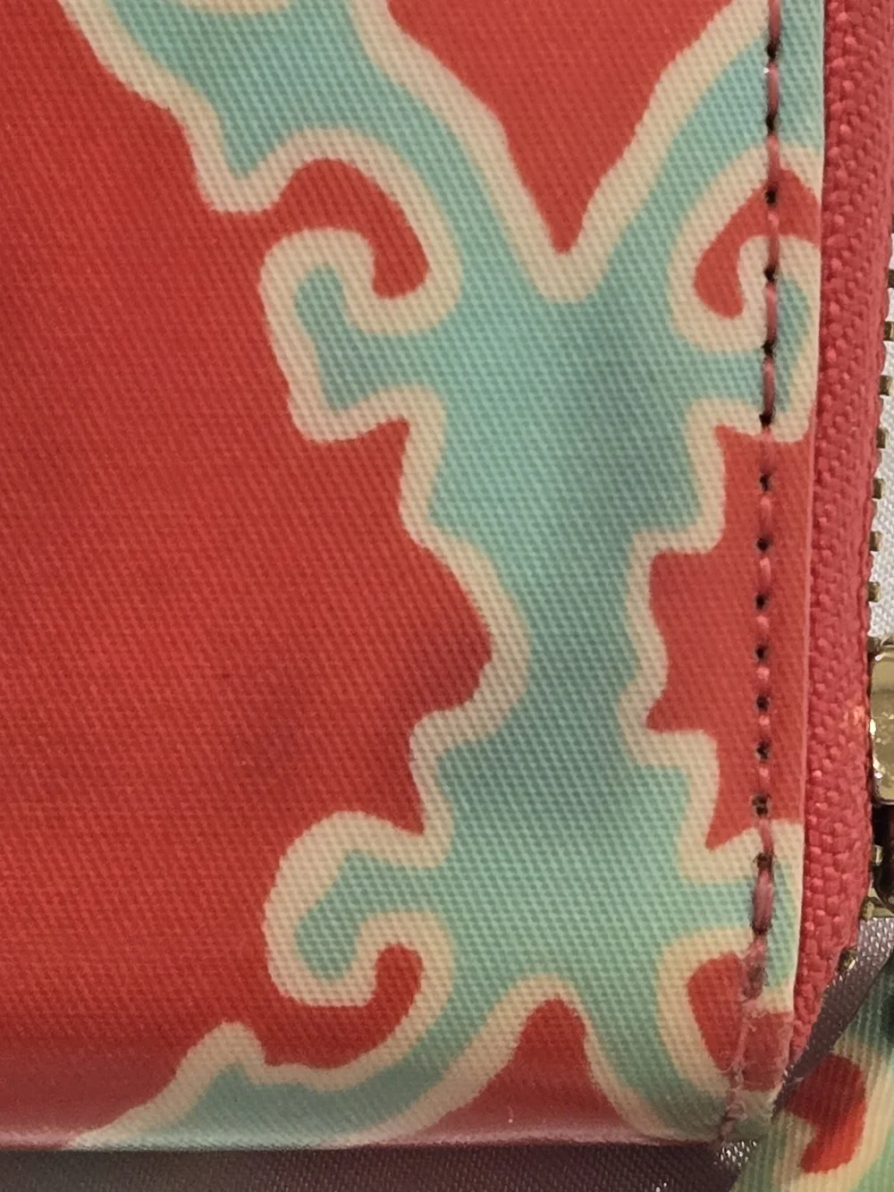kate spade Red and Mint Geometric Zip Wallet